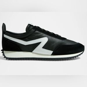 Rag & Bone
Retro Recycled Runner Sneakers/SZ 37